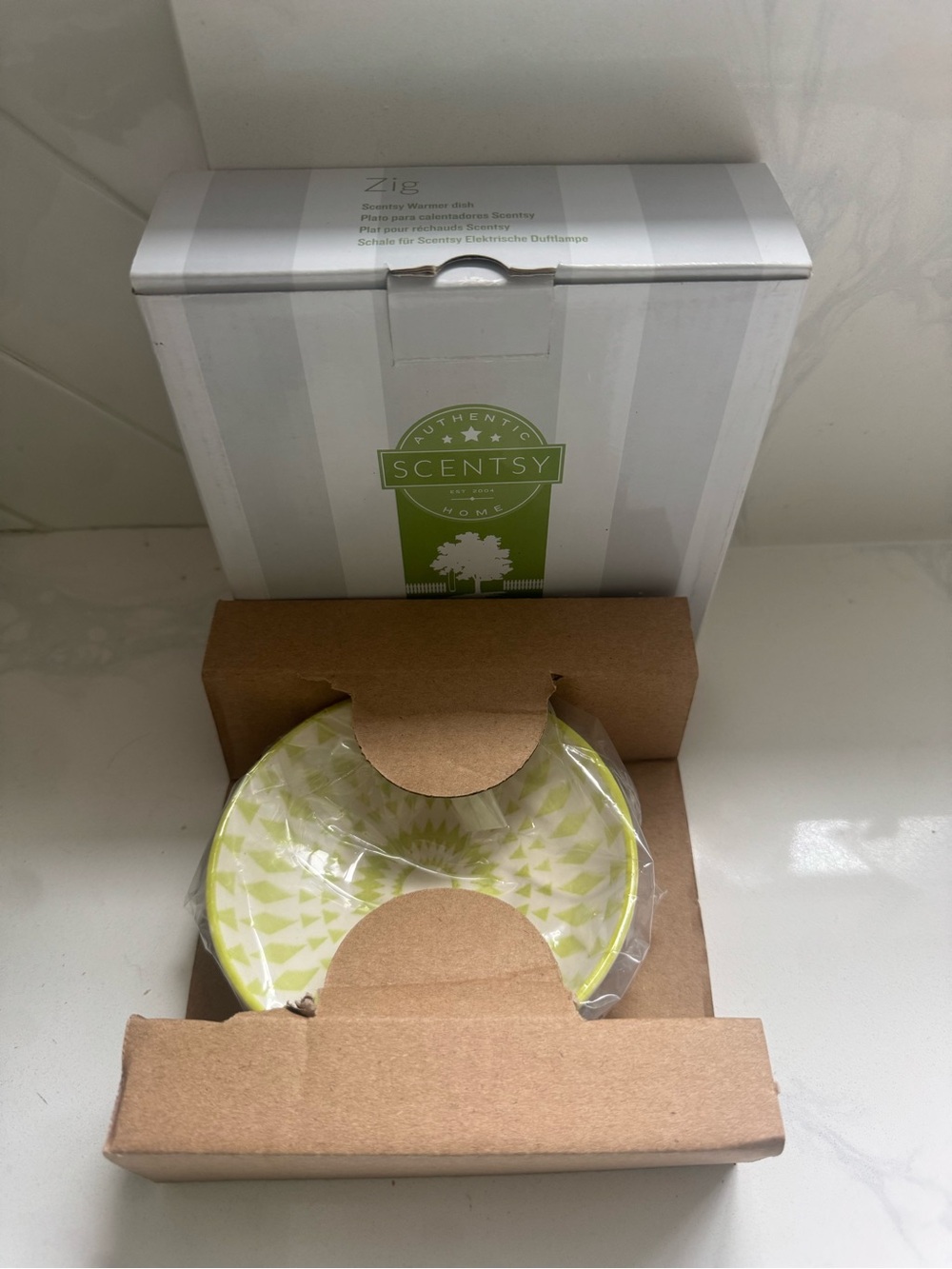 Scentsy Zig Replacement Warmer Dish Open Box